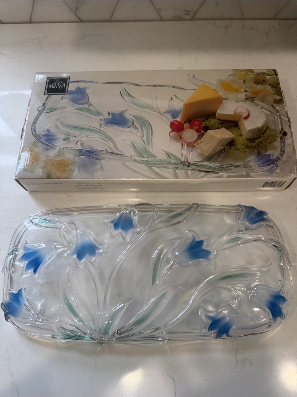 Mikasa Vintage Clear Glass Serving Platter with Blue Floral Accents - Picture 2 of 3